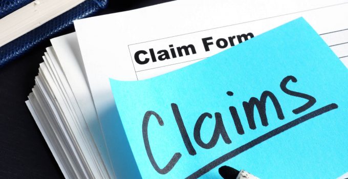 Why Should You Hire A Public Insurance Claim Adjuster To Settle Insurance Claims?