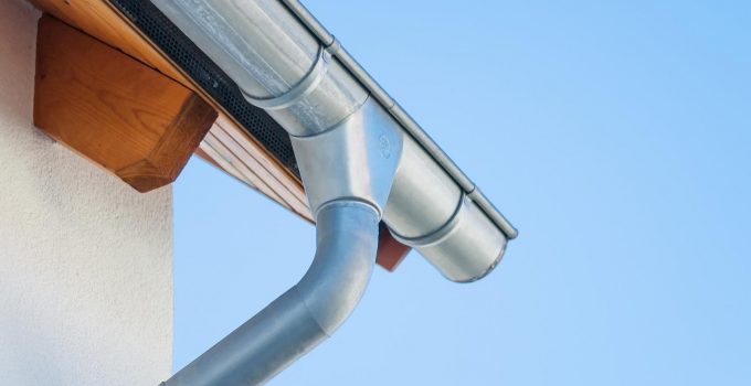 7 Questions to Ask When Hiring a Gutter Installation Company in 2024