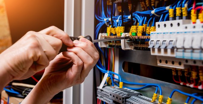 How Hiring a Professional Electrician Can Save You Money