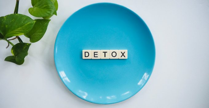 What’s The Difference Between A Detox Center and Rehabilitation?