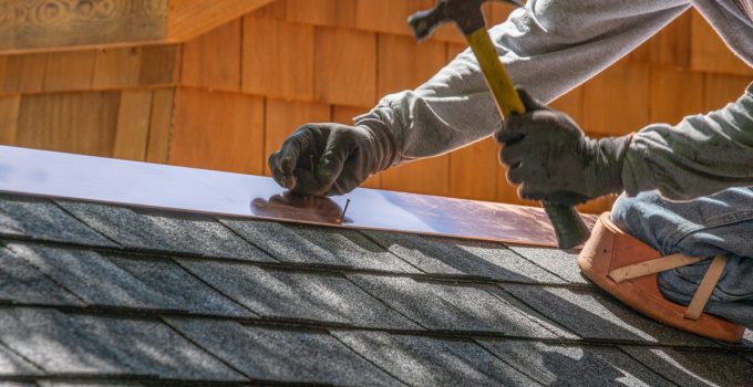 8 Pros and Cons of DIY Roofing Repairs