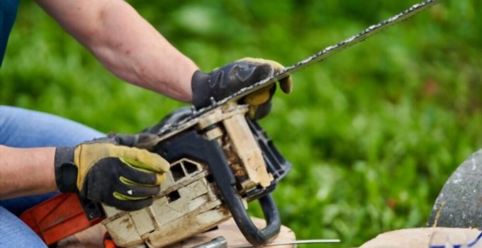 How To Untangle A Chainsaw Chain – 2024 Beginners Guide