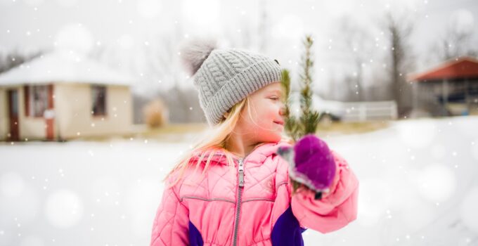 10 Ways To Keep Your Kids Entertained During Winter