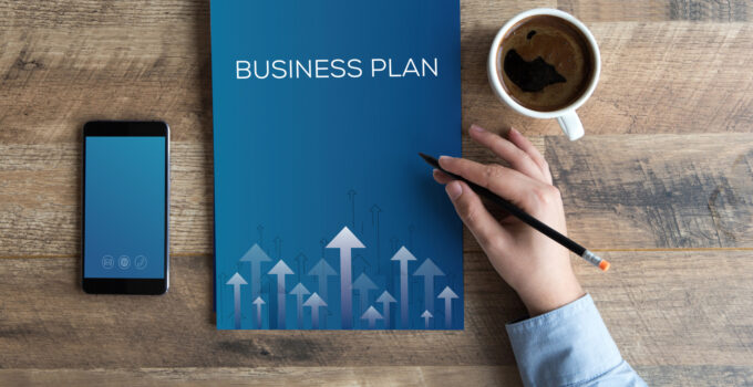 How to Keep Your Small Business Plan from Failing – 2024 Guide