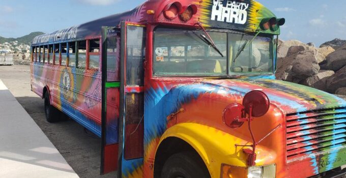 5 Things You Should and Should Not Do When Renting a Party Bus