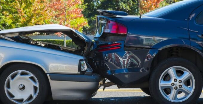 8 Common Causes Of Rear-End Collisions in 2024