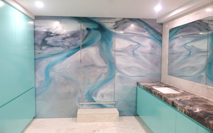 How to Choose Right Hue and Shade - Color Glass Splashbacks for bathroom