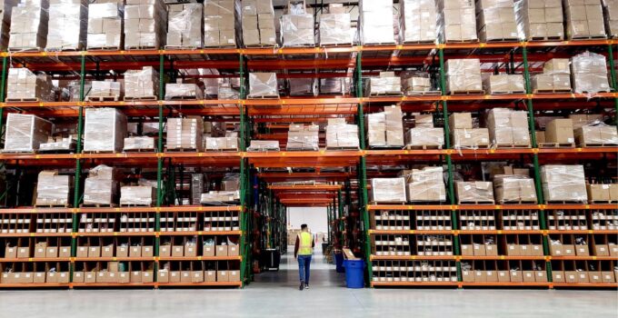 Unpacking Success: How a Reliable Fulfilment Center Can Elevate Your Logistics Game