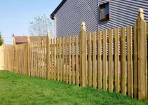 What Type of Wood to Choose for Building a Fence: 10 Tips