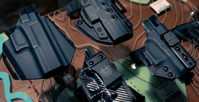 How To Choose The Best Gun Holsters for Concealed Carry